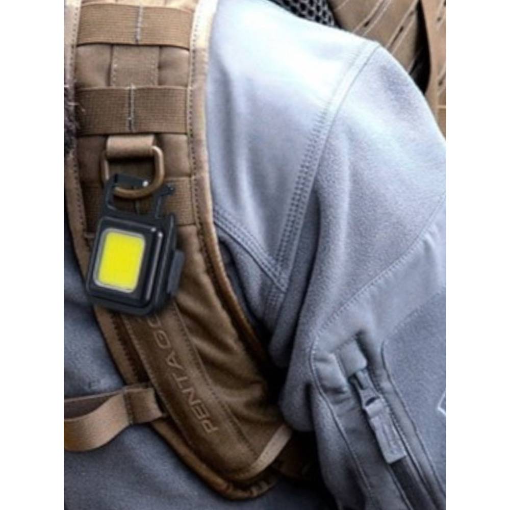 Lanterna de buzunar tip breloc, 30 leduri, incarcare USB, Camping ,Flippy