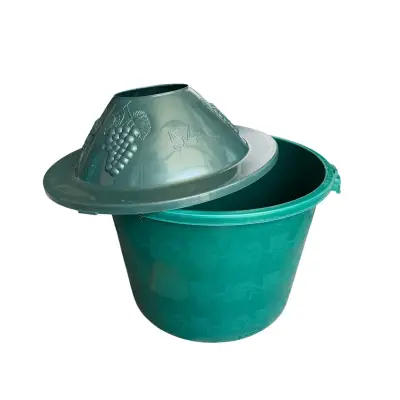 Cos damigeana 54 L din plastic