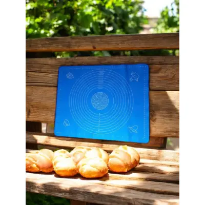Plansa pentru Aluat din Silicon Albastru, 40x50 cm