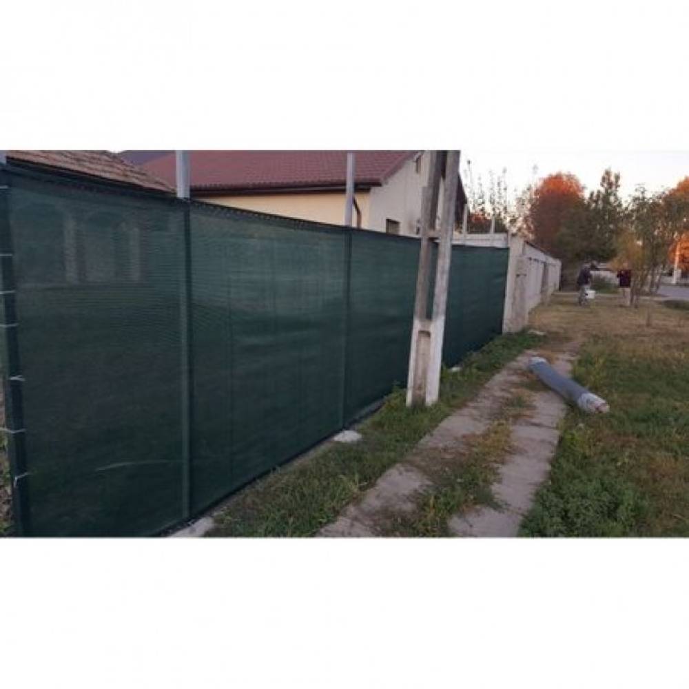 Plasa umbrire 95% ochiuri de prindere, 2m latime x 80m L Plasa umbrire 95% ochiuri de prindere, 2m latime x 80m L