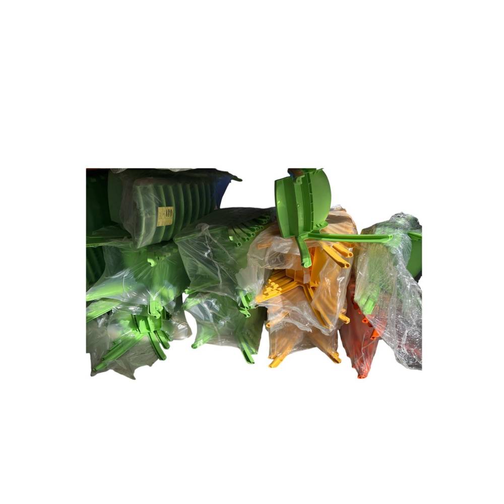 Scaun copil gradinita din plastic, verde Scaun copil gradinita din plastic, verde